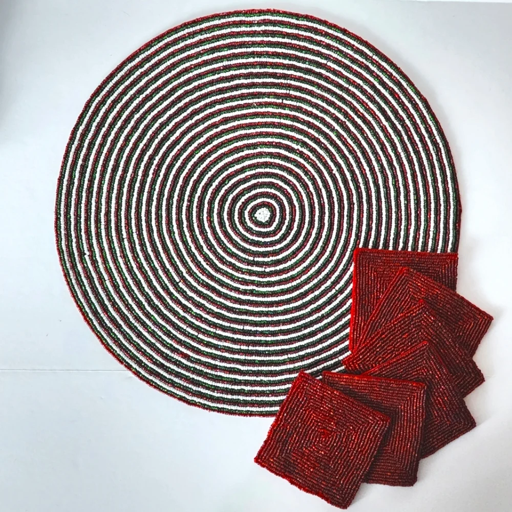 Beaded Placemat and 6 Coasters
